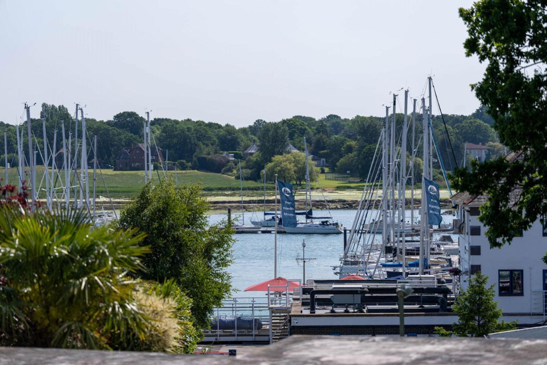 Skippers Retreat Hamble-le-Rice Exterior foto